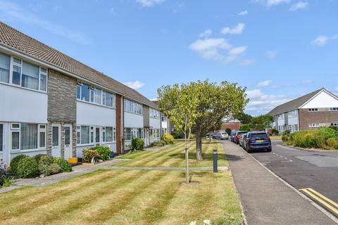 2 bedroom ground floor flat for sale, Bure Park, Mudeford, Christchurch, BH23