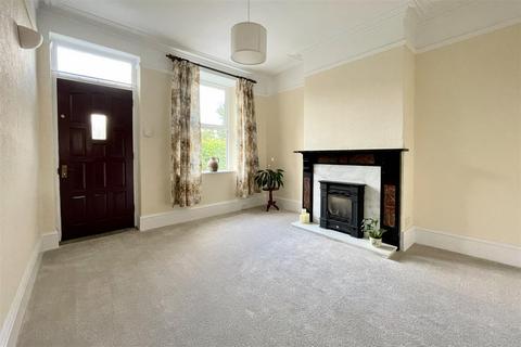 81 Carr Road, Sheffield, S6 2WY