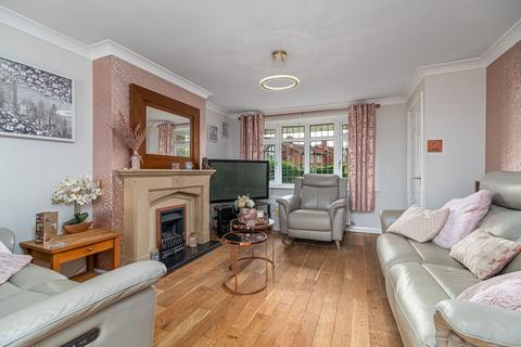 46 Brooksdale Close, Kettering, NN16 9BJ
