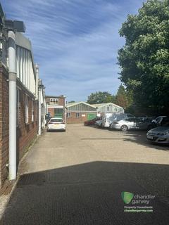 Industrial unit to rent, Holmer Green, High Wycombe HP15