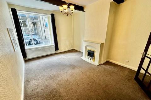 3 bedroom end of terrace house for sale, Ingram Square, Savile Park,Halifax