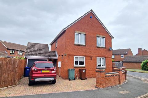 3 bedroom detached house for sale, Lyneham Road, Bicester