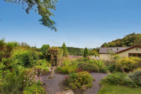 undefined, Cwmhiraeth, Velindre, Llandysul