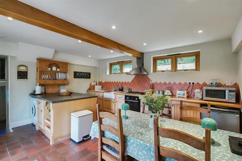 undefined, Cwmhiraeth, Velindre, Llandysul