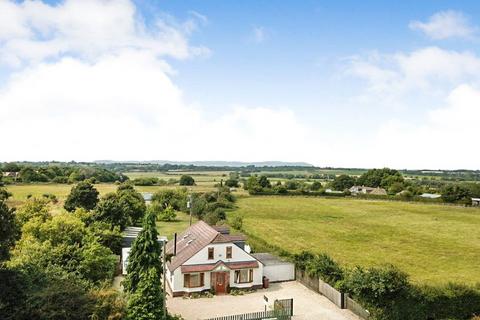 4 bedroom detached house for sale, Eckington Road, Bredon, Tewkesbury