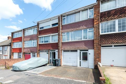 4 bedroom terraced house for sale, Clarendon Gardens, Dartford, DA2