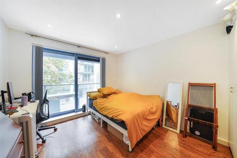 1 bedroom apartment for sale, Westgate Apartments, Royal Victoria Dock E16