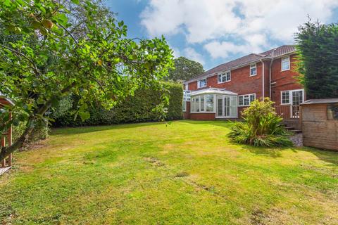 4 bedroom semi-detached house for sale, Twin Oaks, Emmer Green, Reading