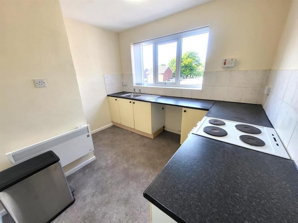 Kitchen Pic 3.jpeg