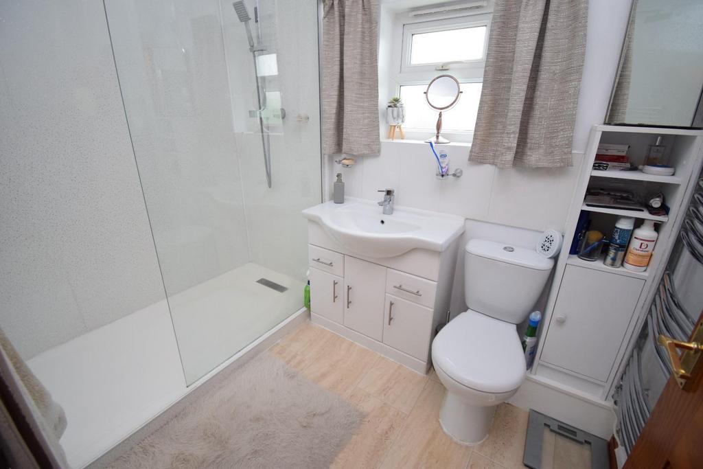 En-Suite.JPG