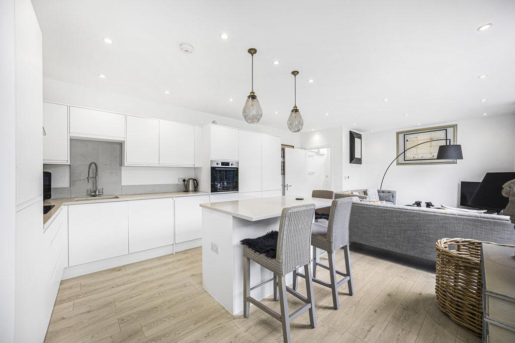 Kitchen/Reception
