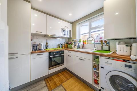 1 bedroom flat for sale, Holroyd Road, Putney