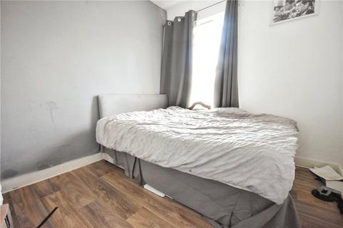 22 Cambridge Road, Clacton-on-sea, CO15 3QJ