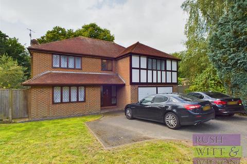 5 bedroom detached house for sale, Sandrock Park, Hastings