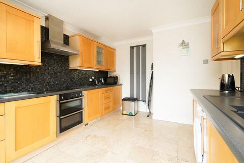 5 Brookside Close, Sheffield, S12 4LE