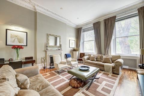 4 bedroom flat for sale, Hyde Park Street, Hyde Park, London