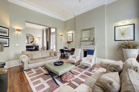 4 bedroom flat for sale, Hyde Park Street, Hyde Park, London