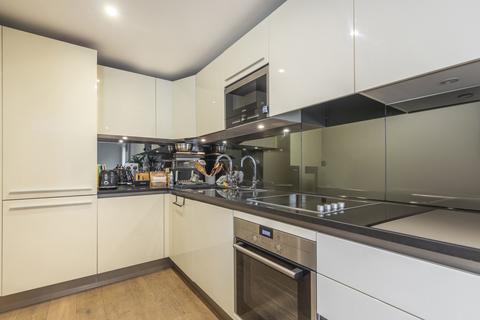 1 bedroom flat for sale, Blackthorn Avenue, Islington, London