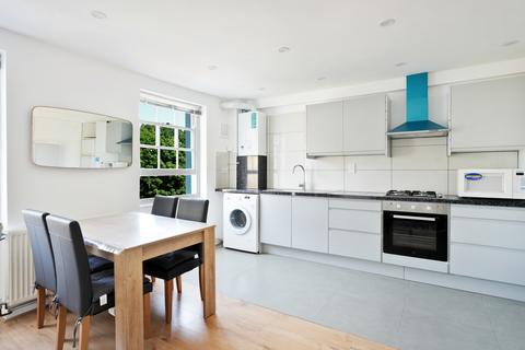 1 bedroom flat to rent, Cross Street, London