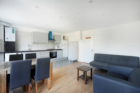 1 bedroom flat to rent, Cross Street, London