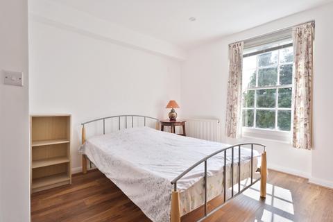 1 bedroom flat to rent, Cross Street, London