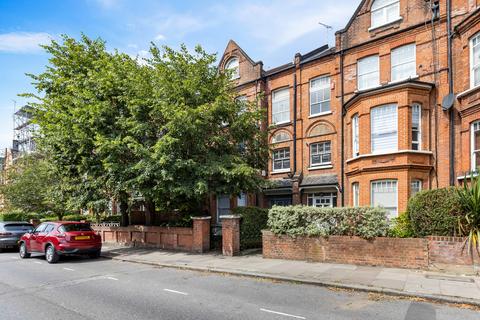 3 bedroom flat for sale, Goldhurst Terrace, South Hampstead, NW6