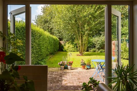 218 Mill Lane, Widnes, WA8 3UL