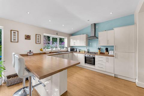 218 Mill Lane, Widnes, WA8 3UL