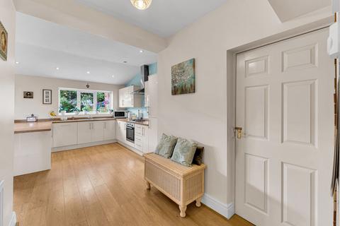 218 Mill Lane, Widnes, WA8 3UL