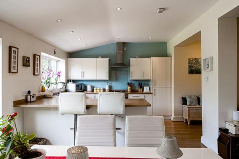 218 Mill Lane, Widnes, WA8 3UL