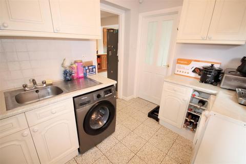 8 Alma Farm Road, Toddington, Dunstable, LU5 6BG