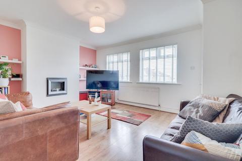 18 Canada Crescent, Rawdon, Leeds, LS19 6LT