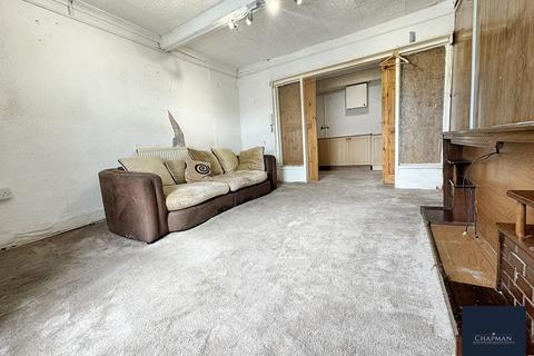 142 Miskin Road, Tonypandy, CF40 2QL