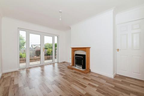 2 bedroom detached bungalow for sale, Southend Road, Hockley, SS5