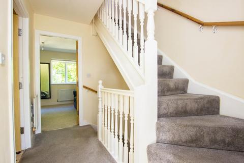 5 Ainsworth Close, Darwen, BB3 2UL