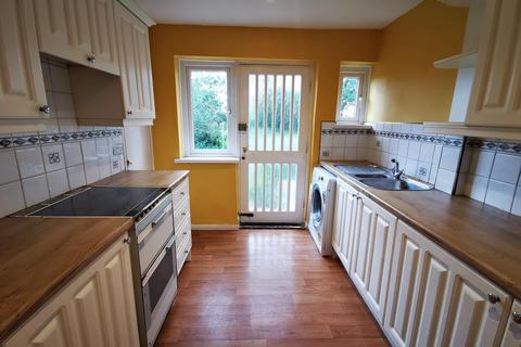 3 bedroom terraced house to rent, Kielder Road, Lemington, Newcastle upon Tyne, NE15