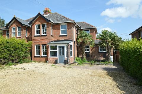 4 bedroom semi-detached house for sale, POPULAR SEMI-RURAL LOCATION * APSE HEATH