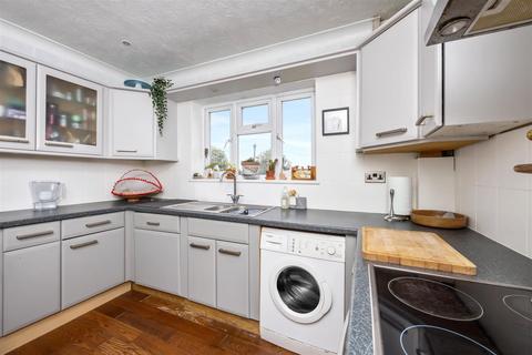 3 bedroom flat for sale, Wilmington Parade, Patcham, Brighton