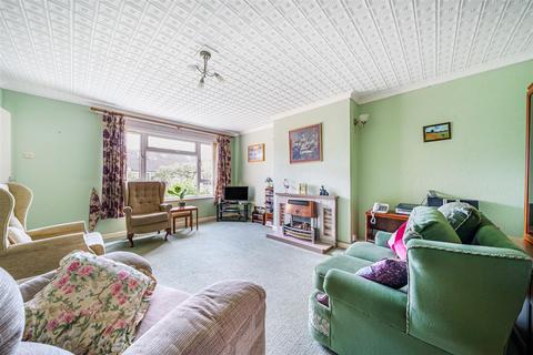 2 bedroom semi-detached bungalow for sale, Denbigh Way, Bedford