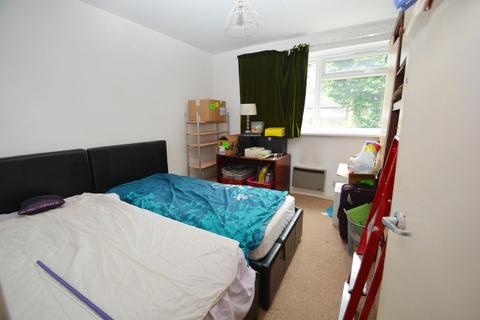 2 bedroom flat for sale, Rayners Close, Wembley, HA0 2JU