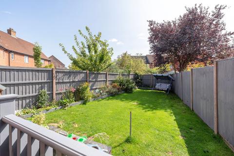 3 bedroom terraced house for sale, Captain Ford Way, Dereham