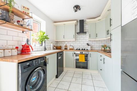 4 Captain Ford Way, Dereham, NR19 1WQ