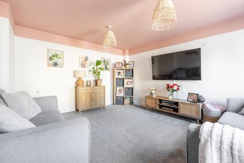 4 Captain Ford Way, Dereham, NR19 1WQ