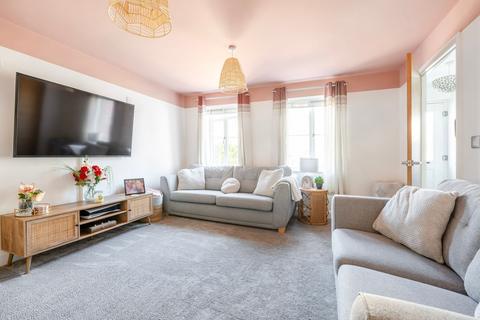 4 Captain Ford Way, Dereham, NR19 1WQ