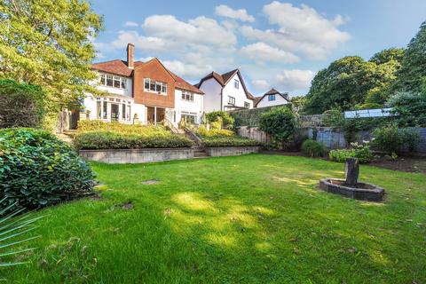 4 bedroom detached house for sale, Furzefield Crescent, Surrey RH2