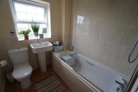 3 bedroom semi-detached house for sale, Carter Street Howden