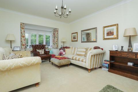 3 bedroom detached house for sale, Cherry Garden Lane, Folkestone, CT19