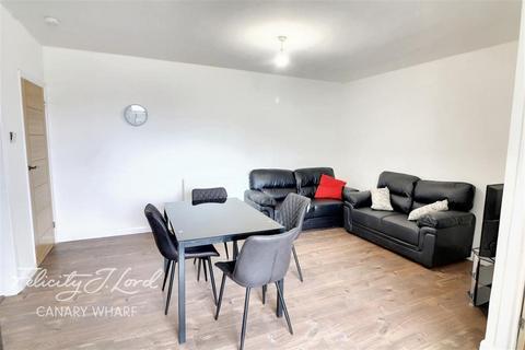 4 bedroom flat to rent, Wellspring Close, E14