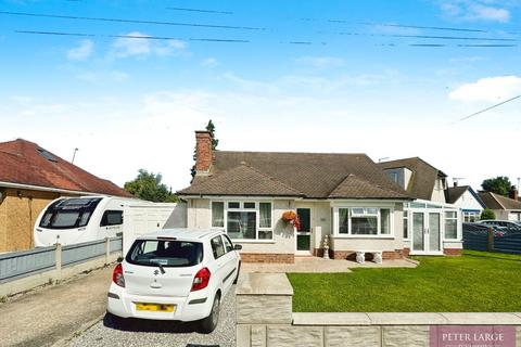 3 bedroom detached bungalow for sale, 14 Merllyn Road, Rhyl, Denbighshire, LL18 4HH