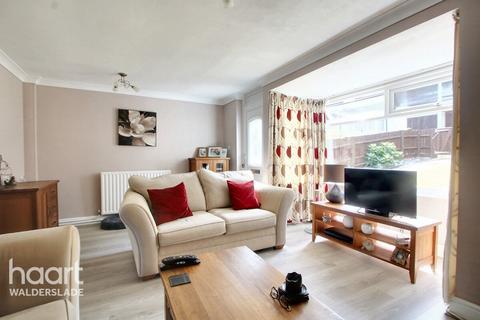 3 bedroom end of terrace house for sale, Slade Close, Chatham